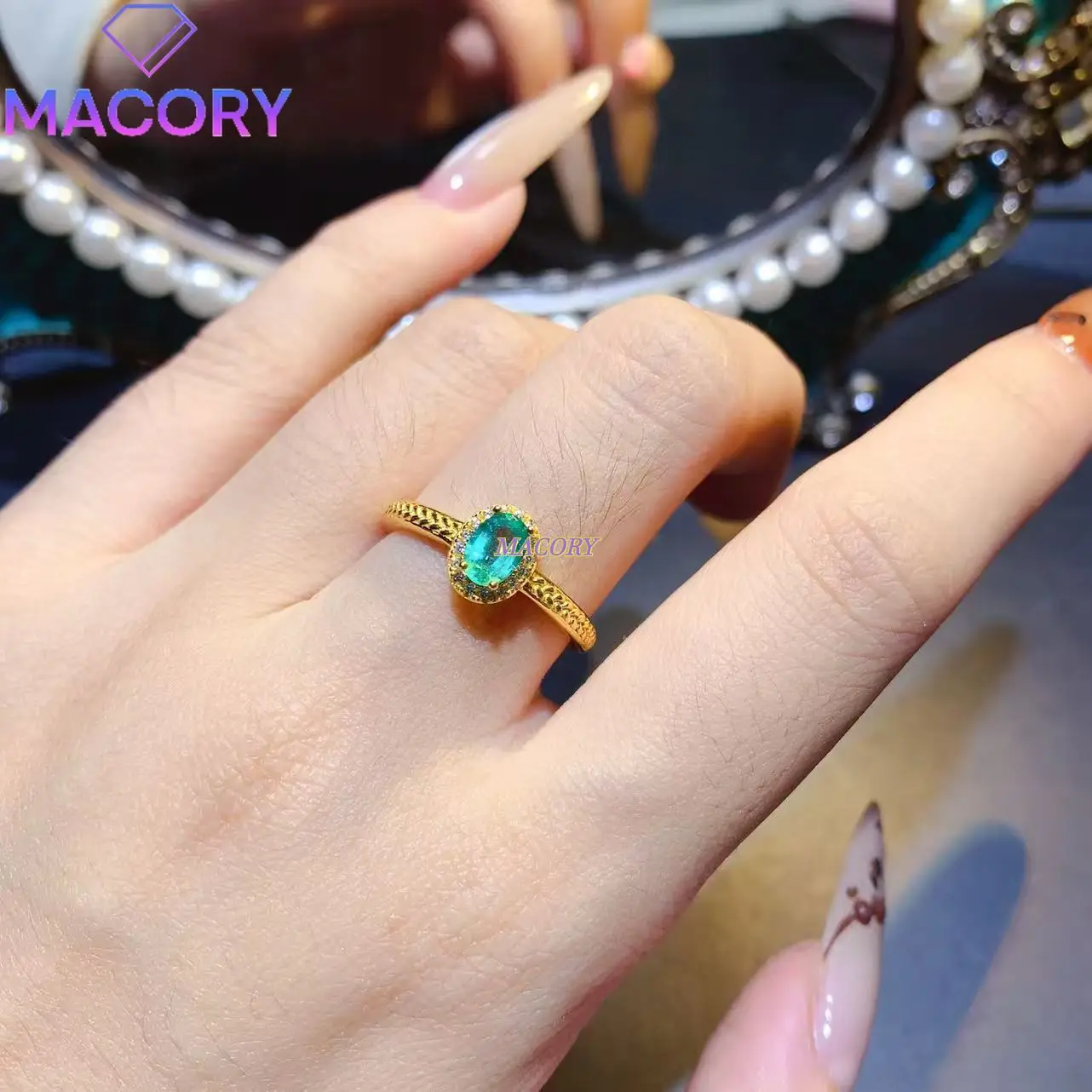 

Новые роскошные ювелирные изделия, кольцо с натуральным изумрудом для женщин, стерлинговое серебро 925 пробы с высокой чистотой и темно-зеленым цветом