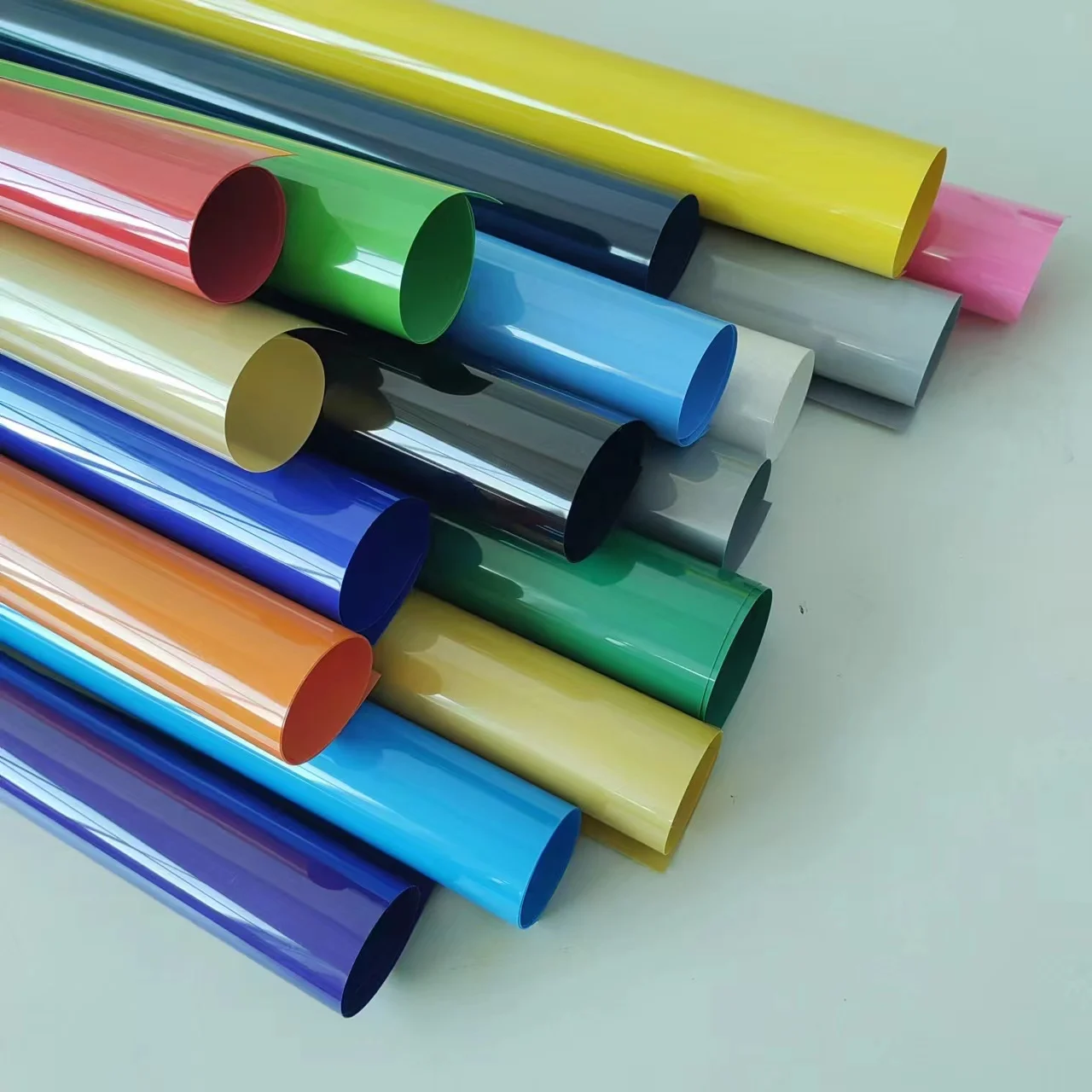 Vinilo Termotransferible CHEONET HTV - 1 Hoja de 30.5cmx20cm para Camisetas, Vinilo HTV para Planchar con Plotter