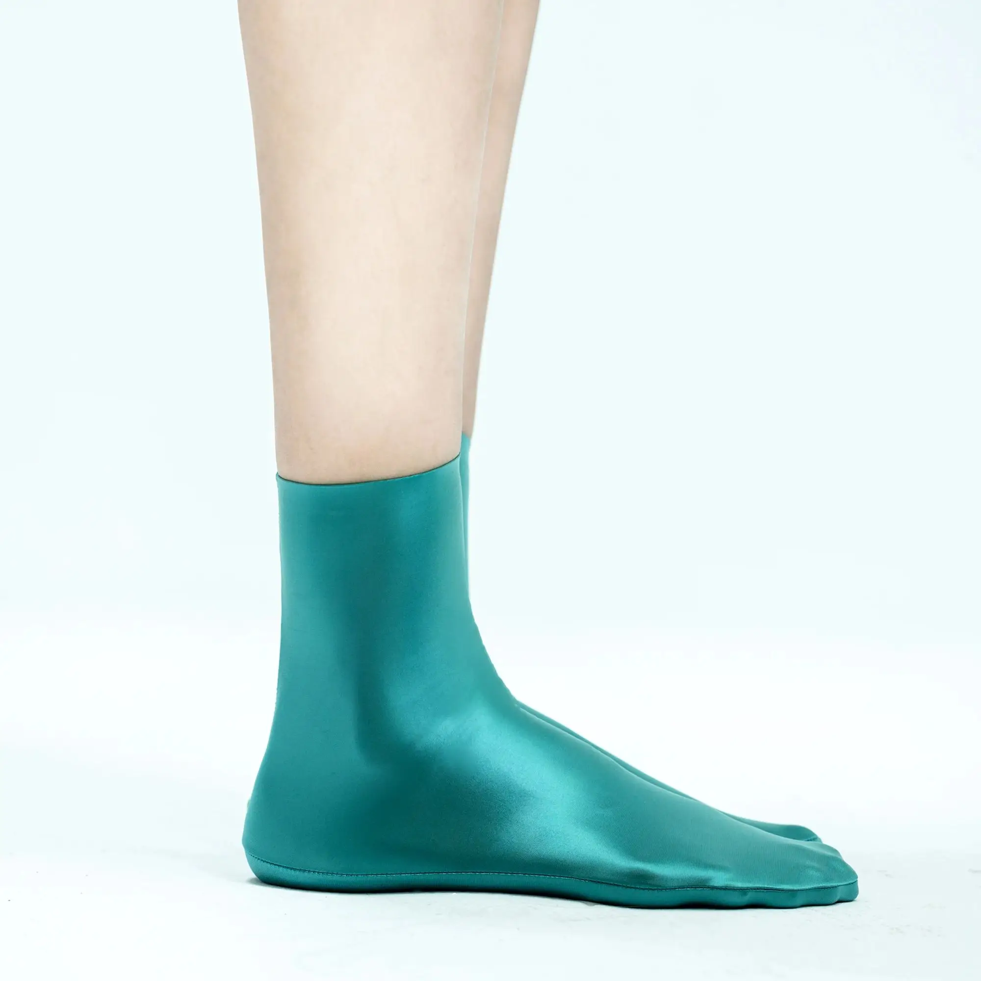 XCKNY glossiness series socks solid high oil silk elastic socks satin glossy mid calf socks