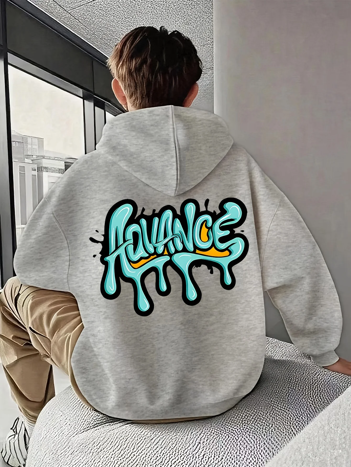 New Autumn/winter Fashion Graffiti Spray Paint Cool Letter Print Men's Hooded Sweatshirt Comfortable Loose Skin-friendly Trendy