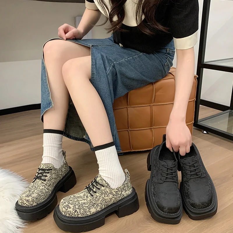 

Women Shoes Autumn Print Oxfords Female Footwear Clogs Platform Modis Fall Leather Dress New Summer Creepers 2024 Lace-Up High F