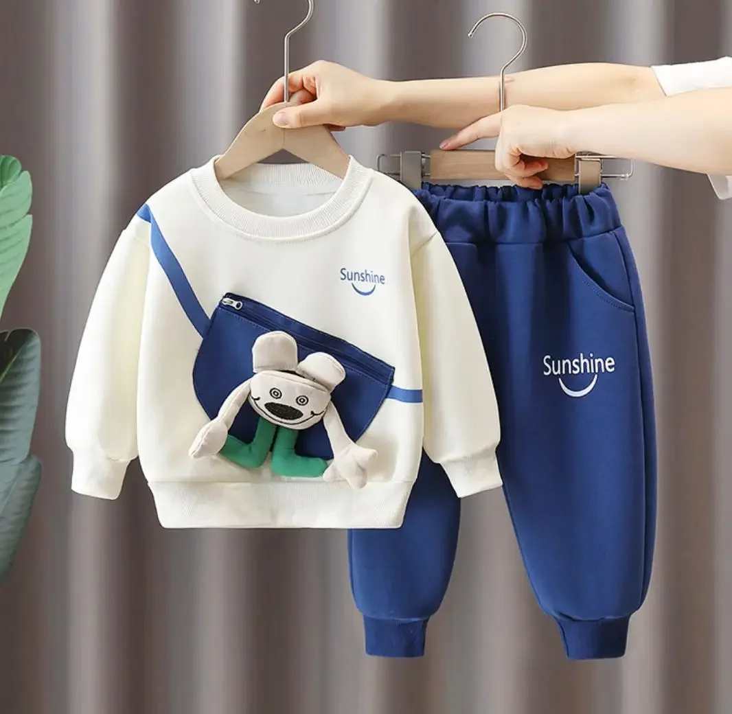 

Korean Fashion Sets for Kids Baby Clothes Cartoon Pocket Dolls Long Sleeve T-shirts And Pants Boys Jogging Suits Boutique Outfit