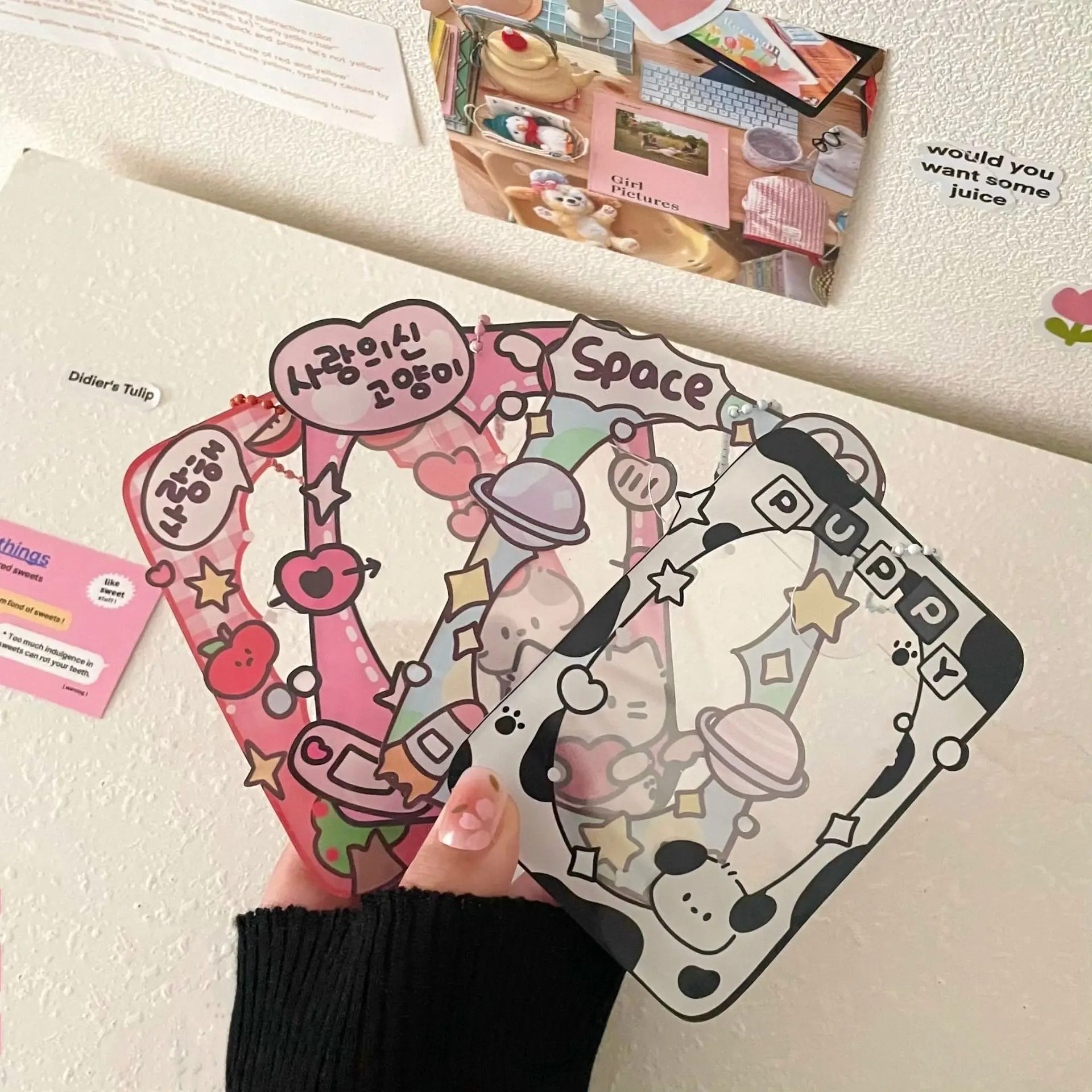 Graffiti Style Candy Puppy Cartoon Holder, Brick, Gu Tray, Desktop Protection Film Card Holder