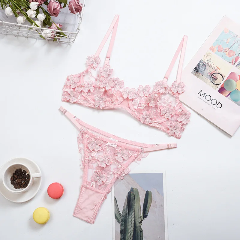 

2025 Sexy Mesh Carved Lace Bikini Two-Piece Set Q001