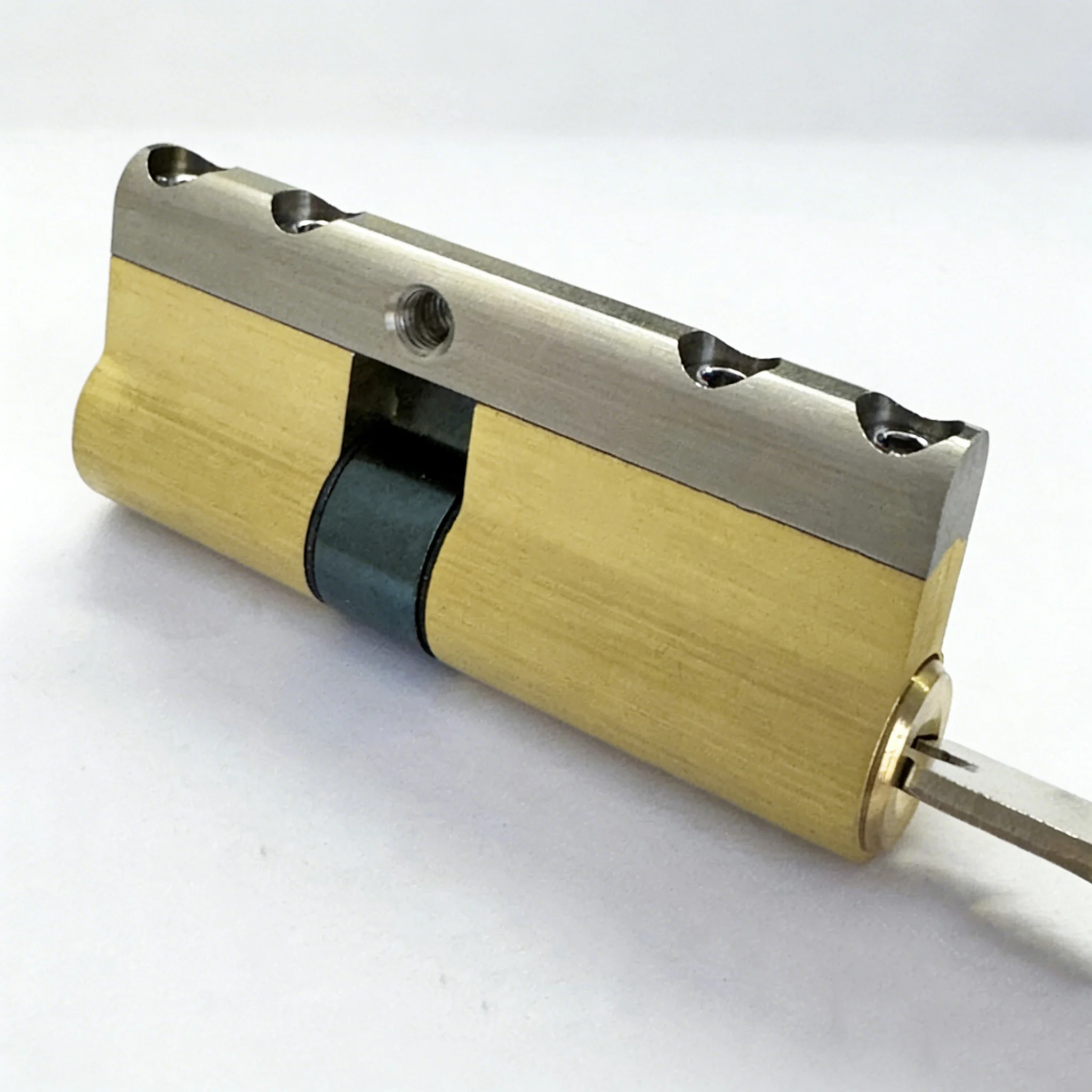 Customized C-Grade Security Door with 8pcs Same Key for All Cylinders Brass Bedroom & Living Handle Key Management System