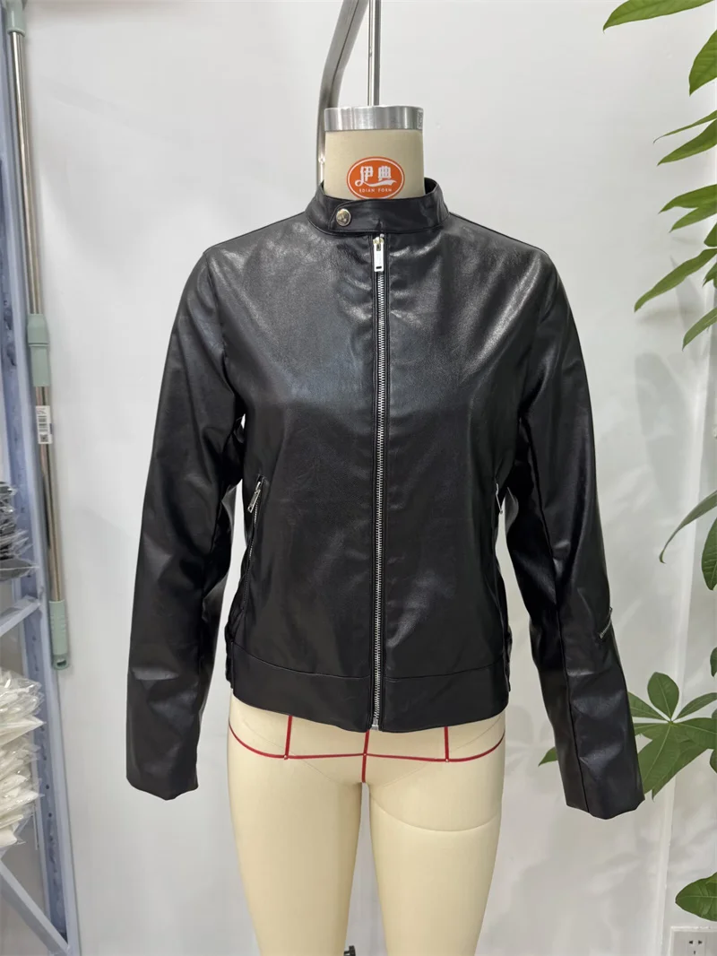 Keyanketian primavera/outono nova jaqueta de couro falso feminino estilo rua gola com zíper fino preto curto blazer outerwear topo