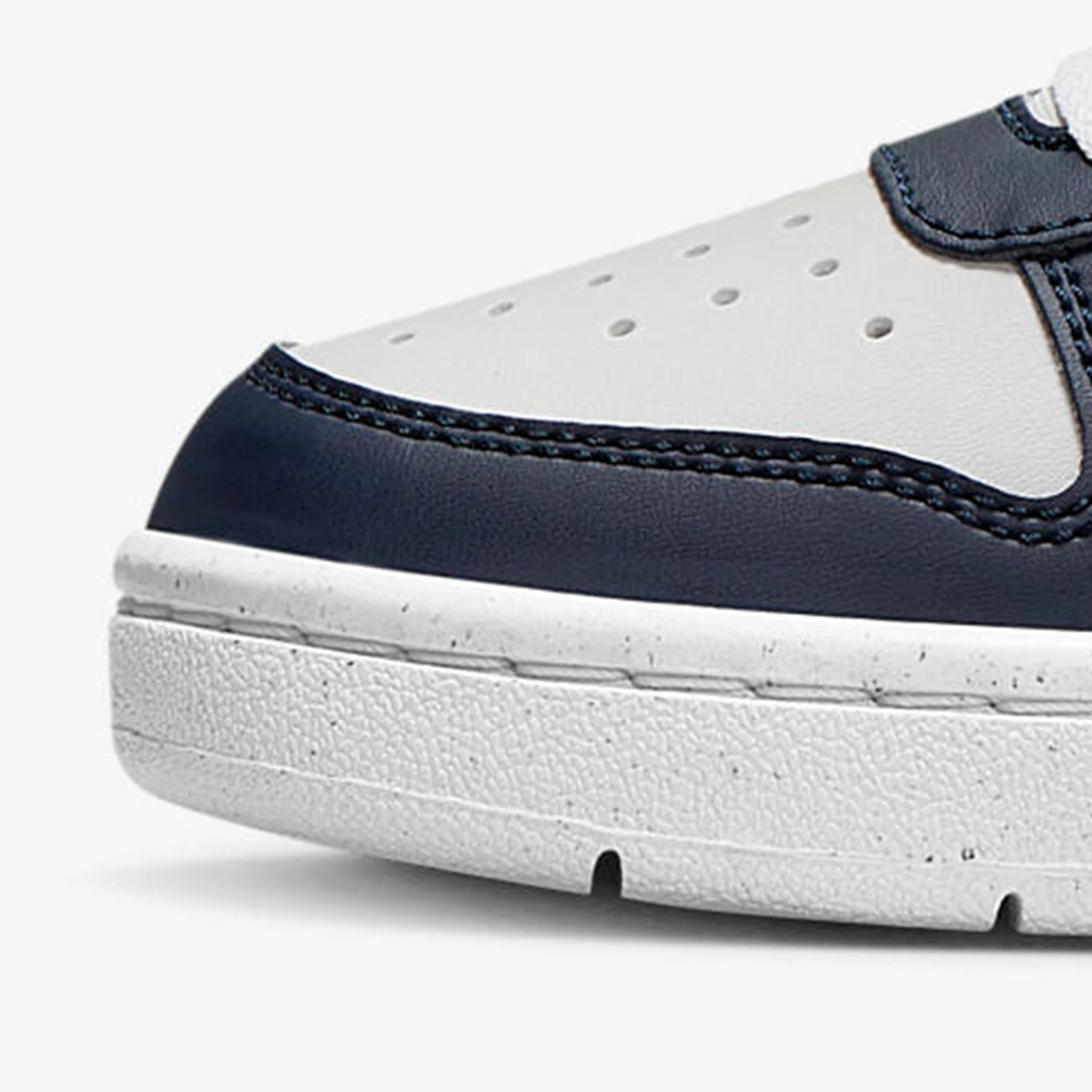 حذاء نايك الرسمي الأصلي للصيف الجديد GS للسيدات الكبيرة والأطفال منخفض الجودة للرياضة والترفيه HJ3482-071