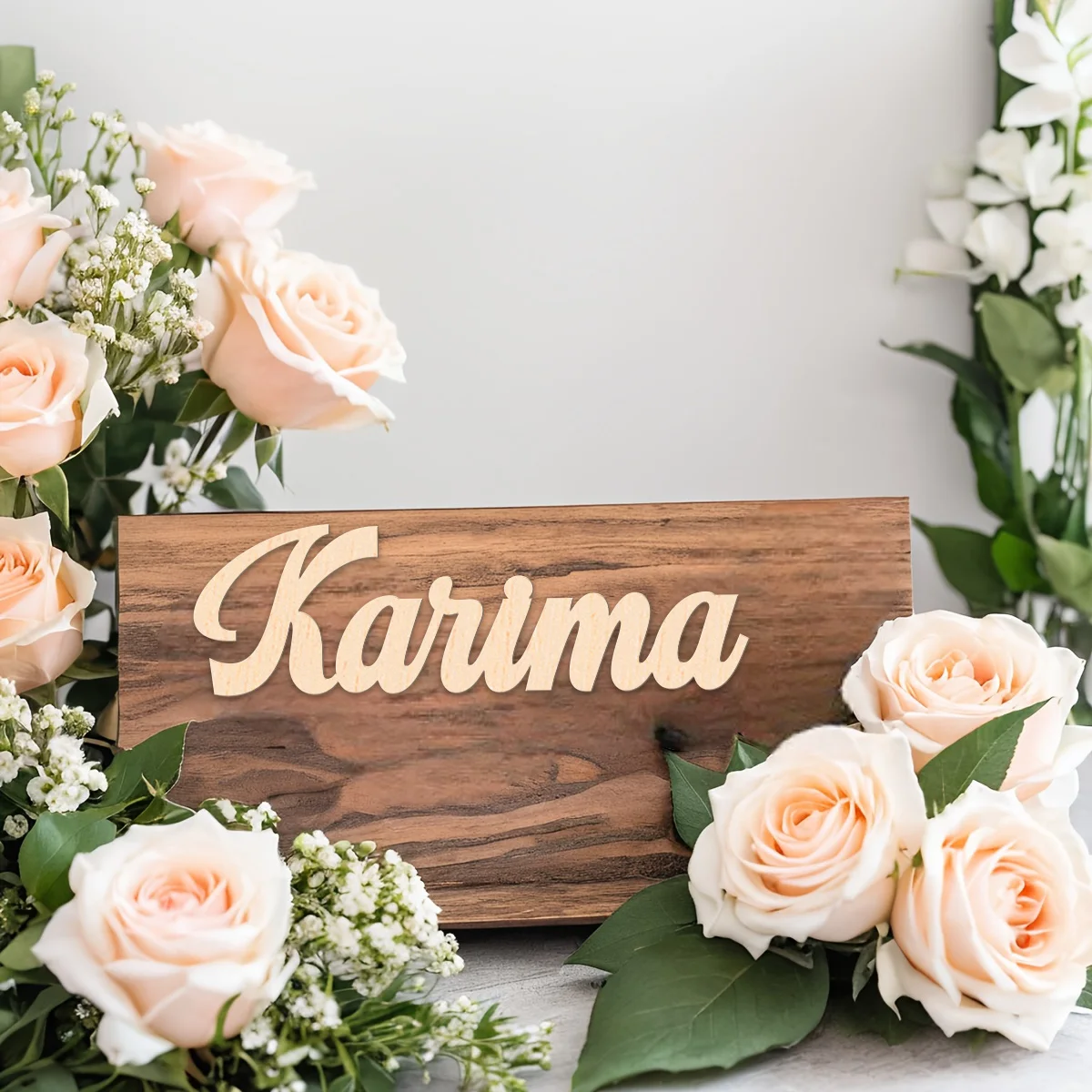 Minimalist design customized solid wood name tags Customized letters for baby room walls Detachable hanging door handle design,