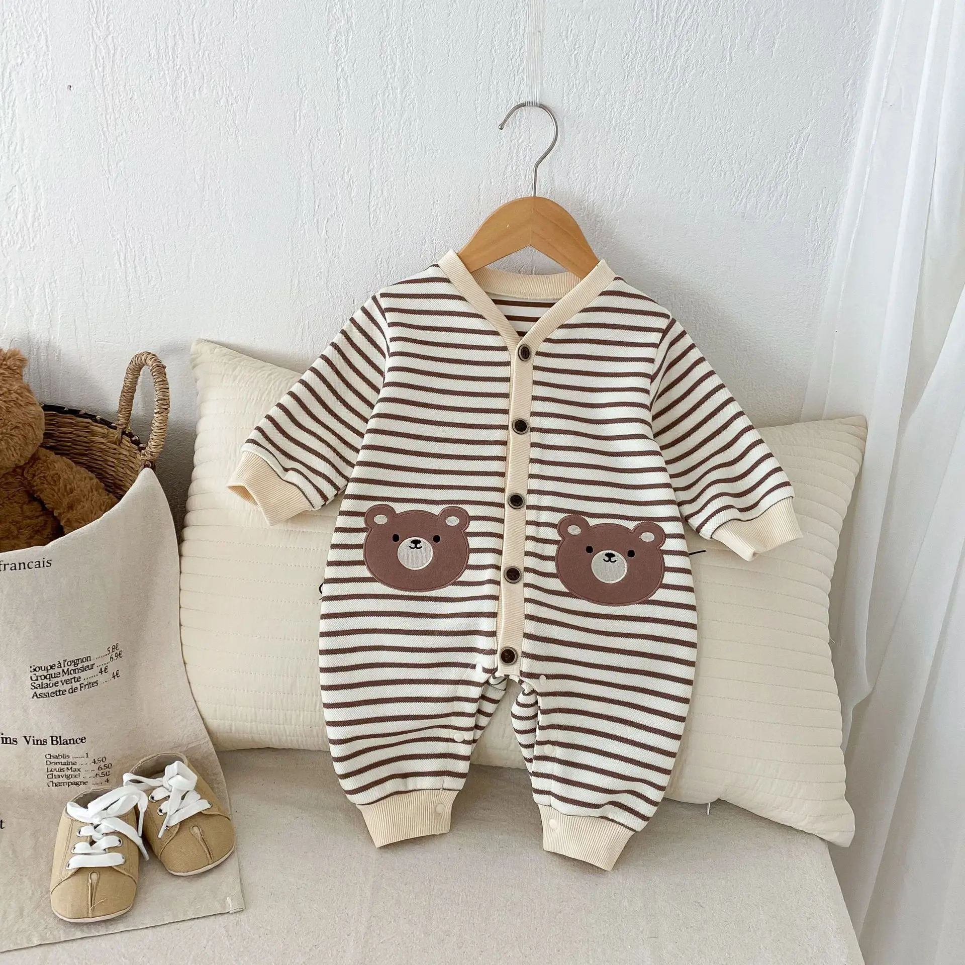 

Baby Romper 0-2 Years Old Striped Autumn Korean Children's Clothing Boys and Girls Fashion Patch Bear Clothes