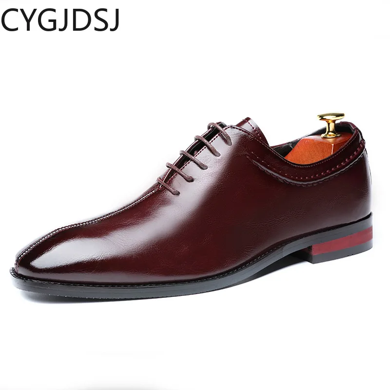 Formal Wedding Shoes for Men 2024 Oxford Men Dress Shoes Italian Coiffeur Leather Shoes Men Zapatos Hombre Elegante Sapatos