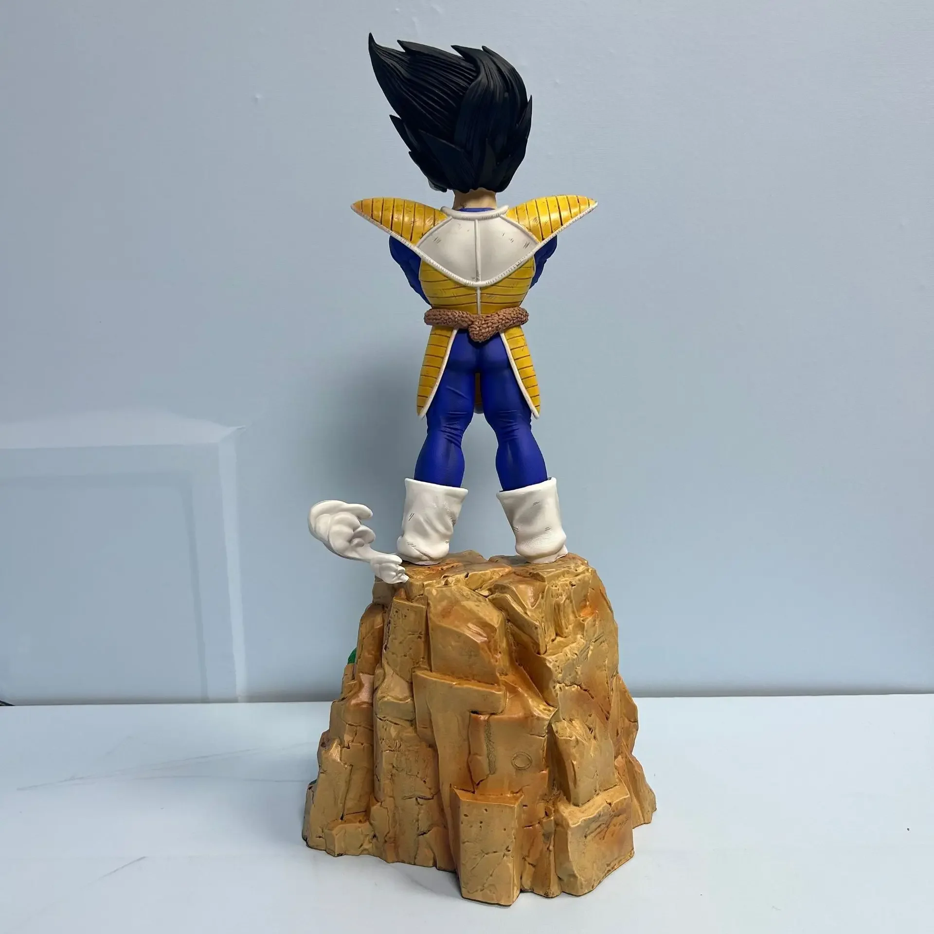 Dragon Ball Prince Vegeta Self-esteem przytulanie klatki piersiowej figurka biurko kolekcjonerska Model Anime zabawki figurki prezent 40cm