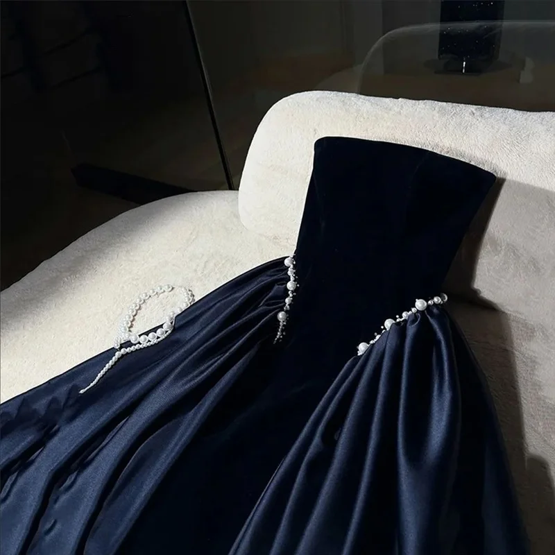 

Navy Blue Party Dress Sophisticated Strapless Velvet A-Line Evening Dress with Pearl Embellishments فستان سهرة Customized