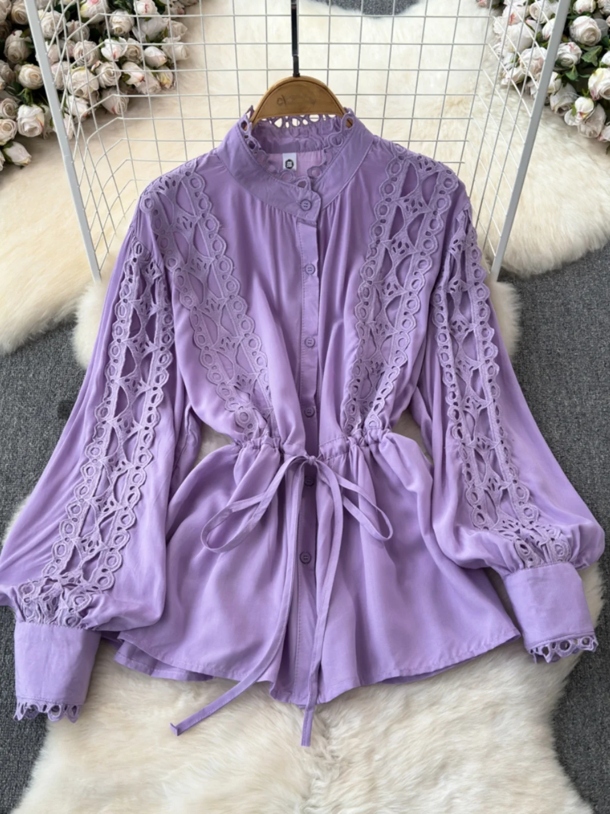 เสื้อครอปเอวสูงสำหรับผู้หญิง ดีไซน์เว้าแบบตะขอเกี่ยว เสื้อทรงหลวมเอวสูงทรงกระบอกยาว เหมาะสำหรับใส่ไปทำงาน