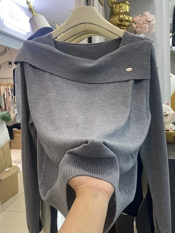 

Свободный вязаный осенне-зимний базовый женский топ больших размеров на одно плечо, французский повседневный удобный топ с защитой от скатывания