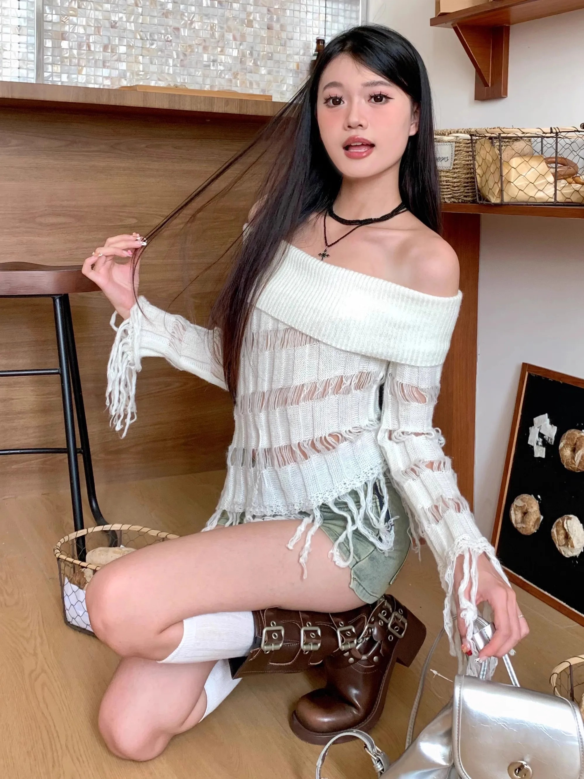 Sexy Lady Top for Autumn Long Sleeve Shoulderless Tassel Hem Hollow Out Knitting Pullovers Sweet Female Irregular Sweater Top