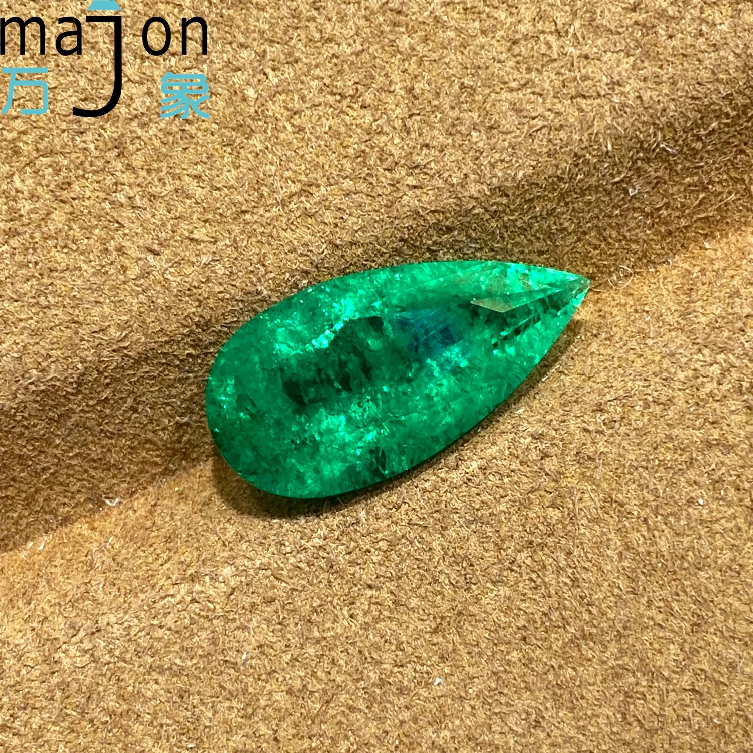 

Top Quality Hand-cutting 5CT Lab Grown Emerald Stone Colombian Pear Shape With AGL Certificate for jewelry making