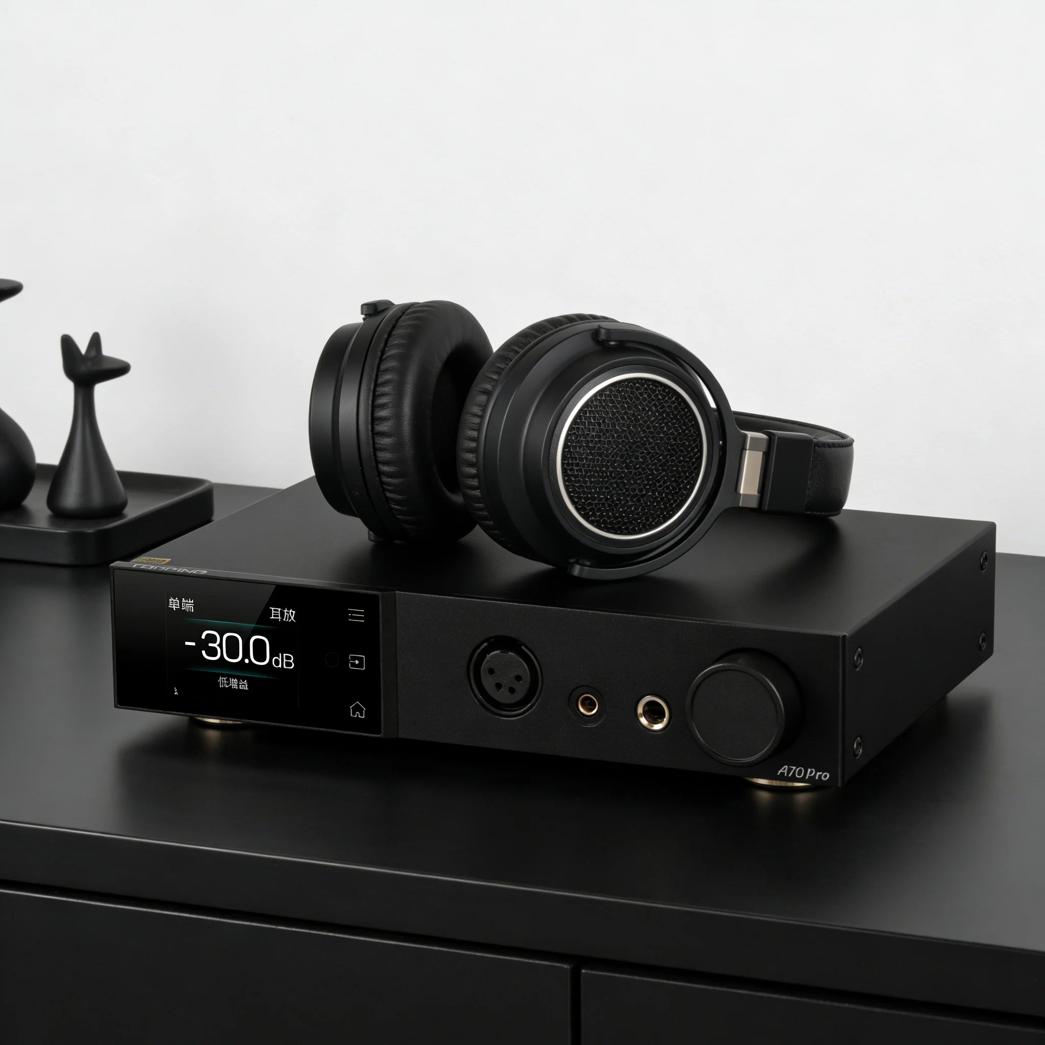 

Усилитель для наушников TOPPING A70 Pro с полным балансным усилением, 17000 мВт*2, XLR/4.4/6.35, высокомощный усилитель для наушников с пультом дистанционного управления