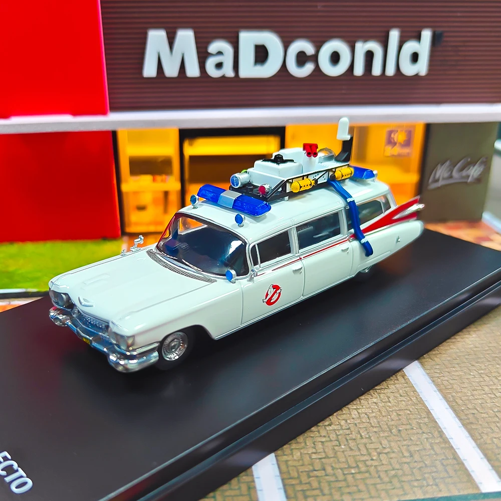 

YS 1/64 Ghostbusters Ecto 1 Diecast Model Scale Detailed Movie Car Collectible