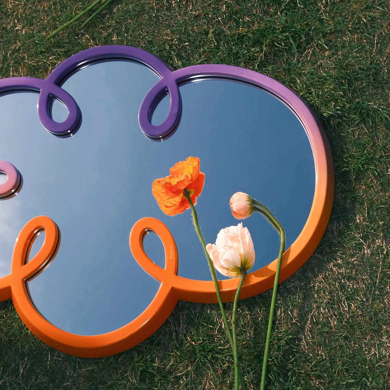 Cartoon Dopamine Color Cloud-Shaped Frame Artistic Decorative Mirror Housewarming Gift Wall-Mounted Ornaments Dressing Mirror