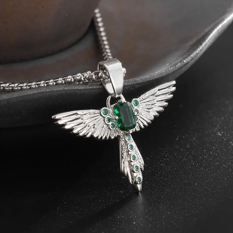 Exquisite Green Zircon Angel Wings Bird Pendant Necklace Men Women Personality Punk Trend Charm Jewelry Gifts