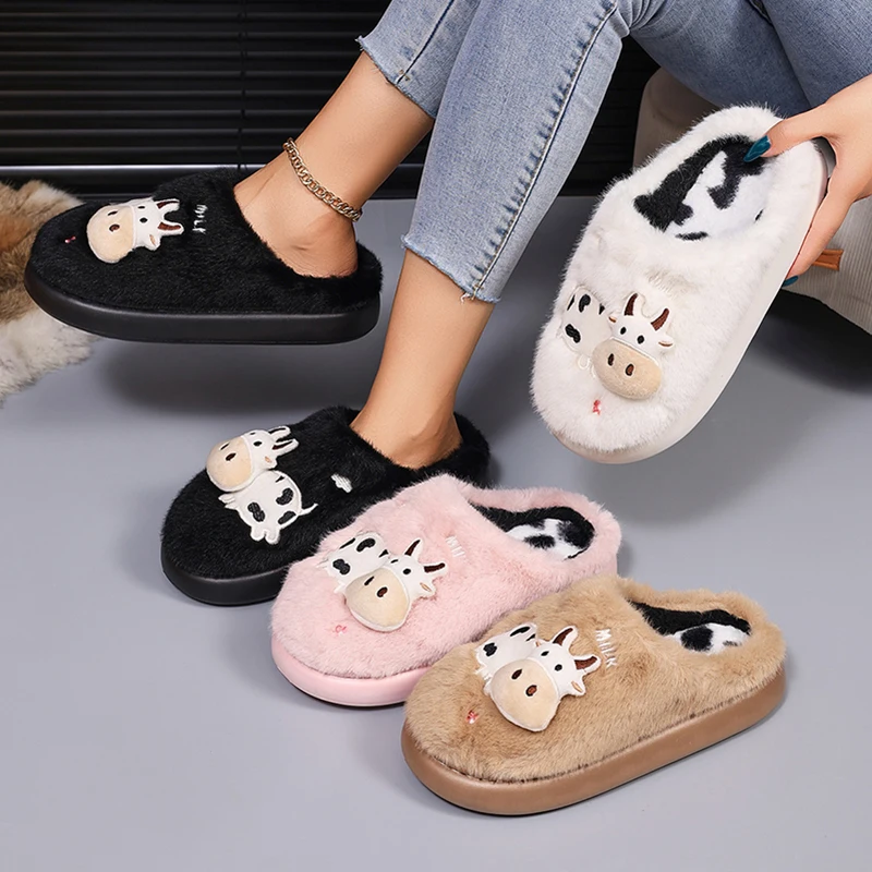 3D-Kuh-Plüsch-Hausschuhe für Damen, warme, flauschige Mules für den Winter, Mädchen-Freizeit-Hausschuhe, flauschige Fell-Slides, Unisex, weiche Plateausohle – Detail 2