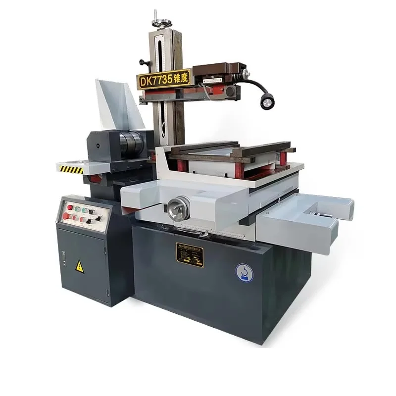 Picture 4: Dk7735 Cutting Machine Tool, High Precision, Medium Wire, Small CNC Machine