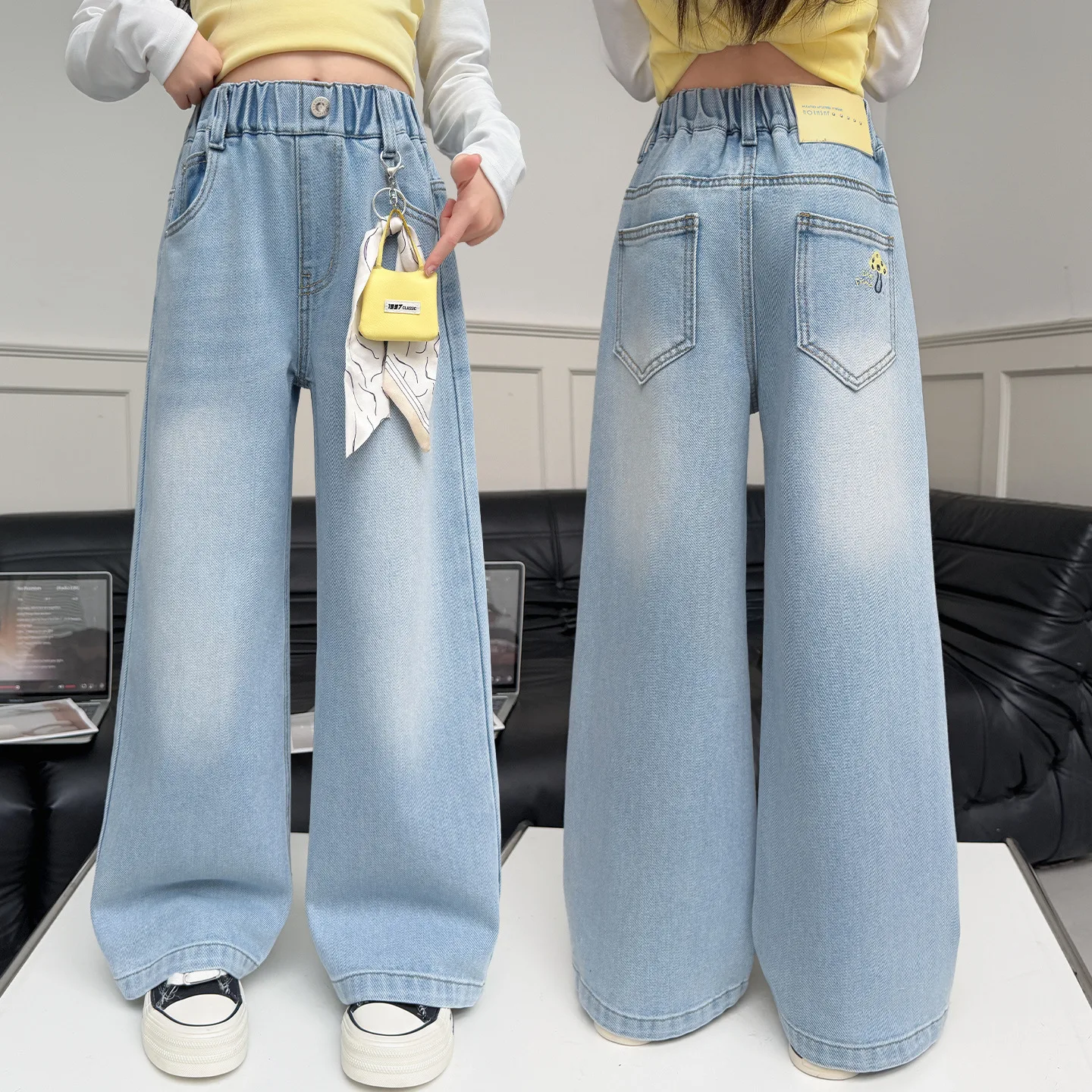 2026 Neue Mädchen-Jeanshosen Mode Kinder Lässige Weiche Blaue Jeans Lockere Hosen Kinderkleidung