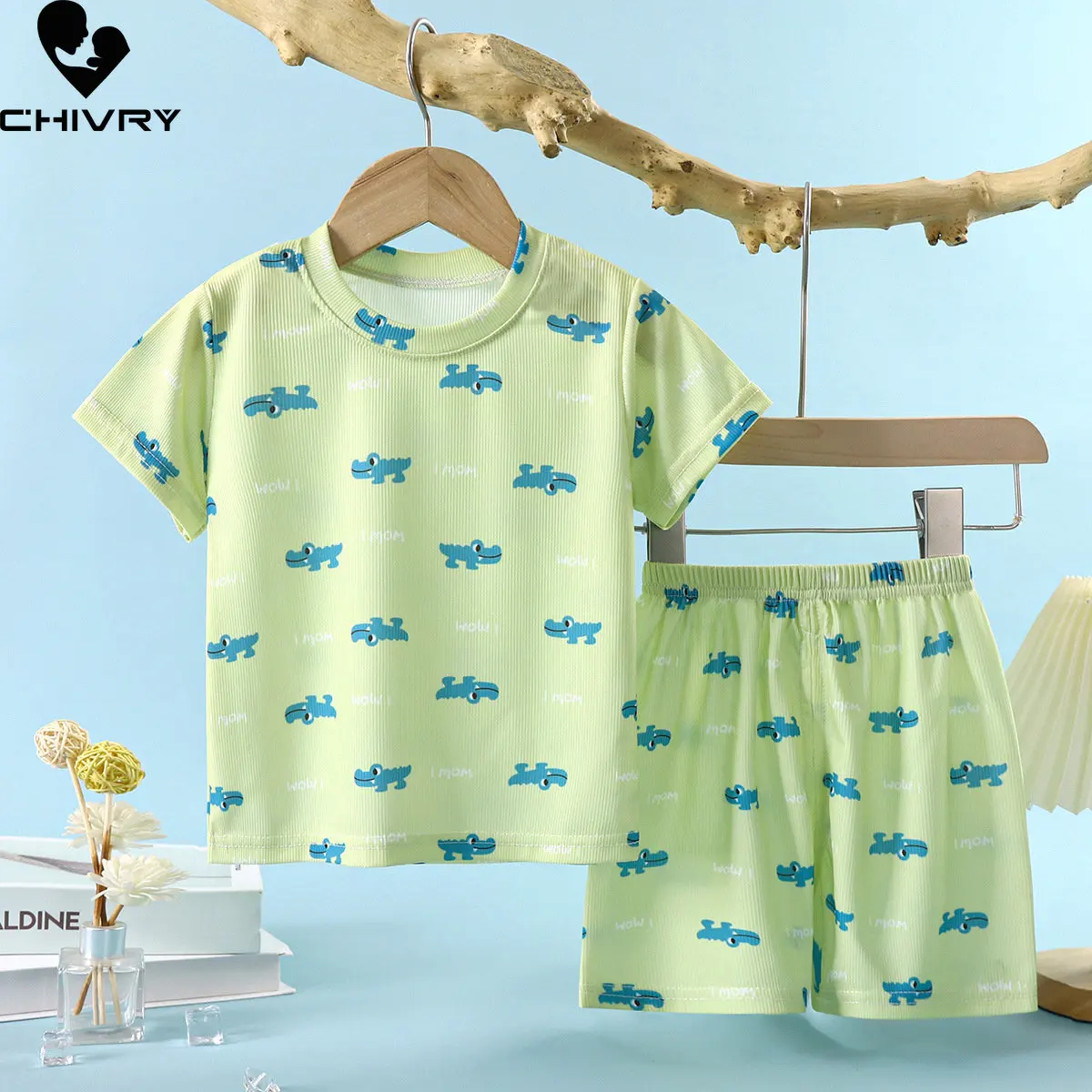 

Kids Summer Thin Pajamas New 2023 Boys Girls Ice Silk Cartoon Short Sleeve T Shirt Tops with Shorts Baby Sleepwear Home Wear