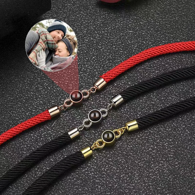 

Personalized Round Photo Projection Braided Chain Bracelet Customized Family Photo Couple Commemorative Birthday Christmas Gift