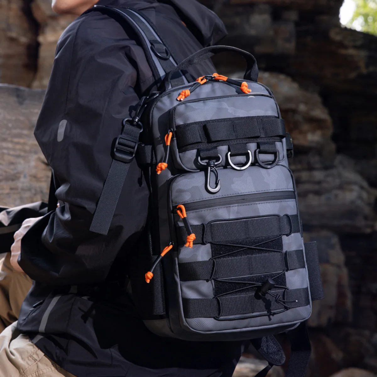 Outdoor Multifunctional Hiking Bag, Single Shoulder Backpack, Cross-Body Fishing Gear Bag, Tactical Backpack, Large Capacity Chest Bag, Walking Stick Bag