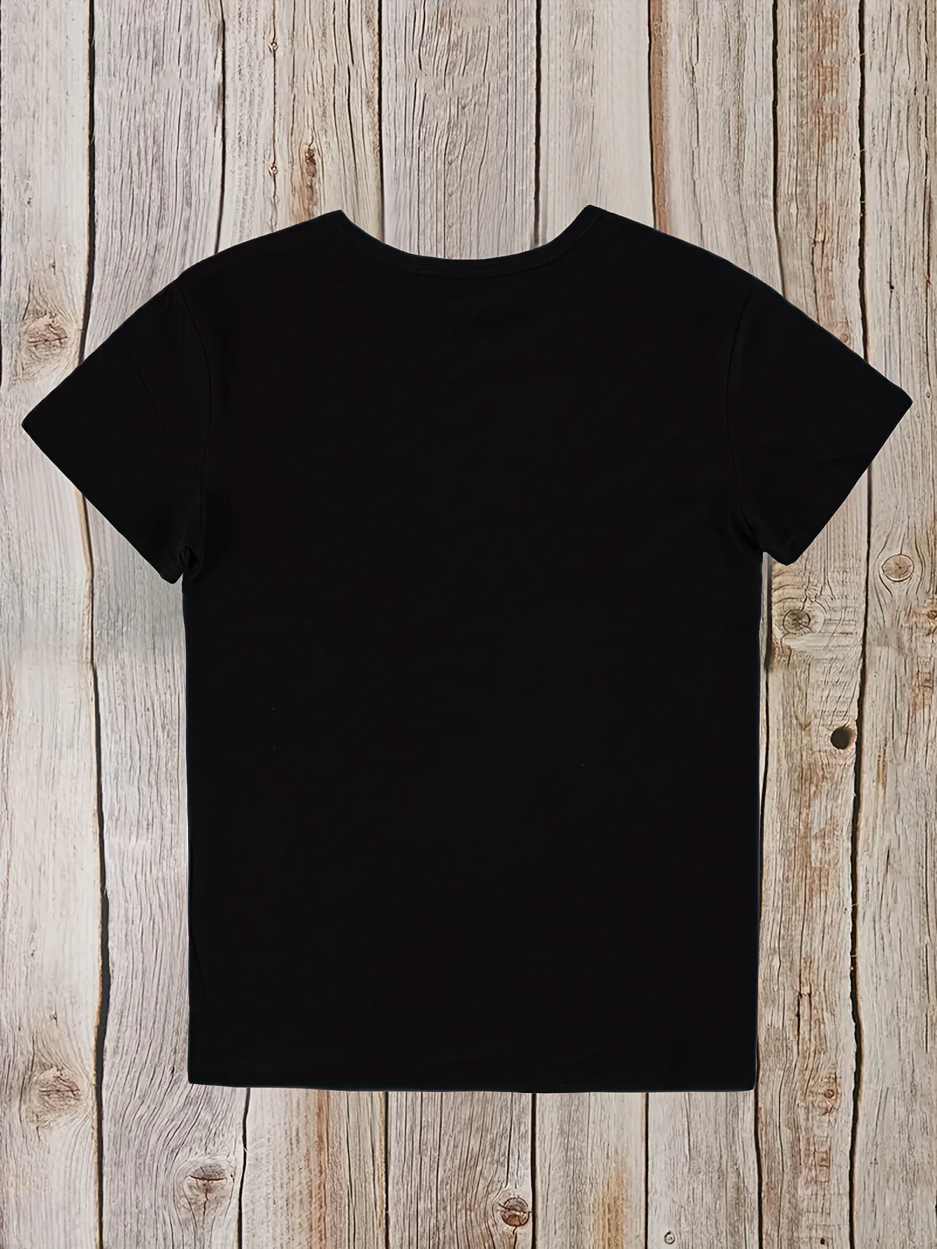 เสื้อยืดลำลองลายเสือดาวพิมพ์ลายหัวใจสำหรับผู้หญิง คอกลม ยืดได้ เสื้อฤดูร้อนสีขาว ลายเสือดาว ดีไซน์สวยงาม