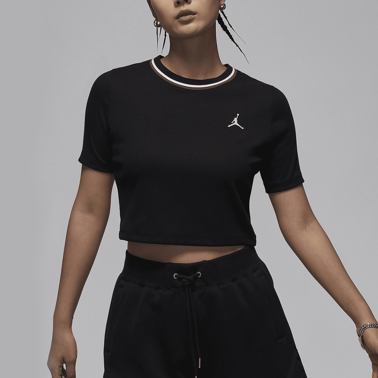 

Nike Official Authentic JORDAN Women's Breathable Slim-Fit Casual Short-Sleeve T-Shirt FV7090-010