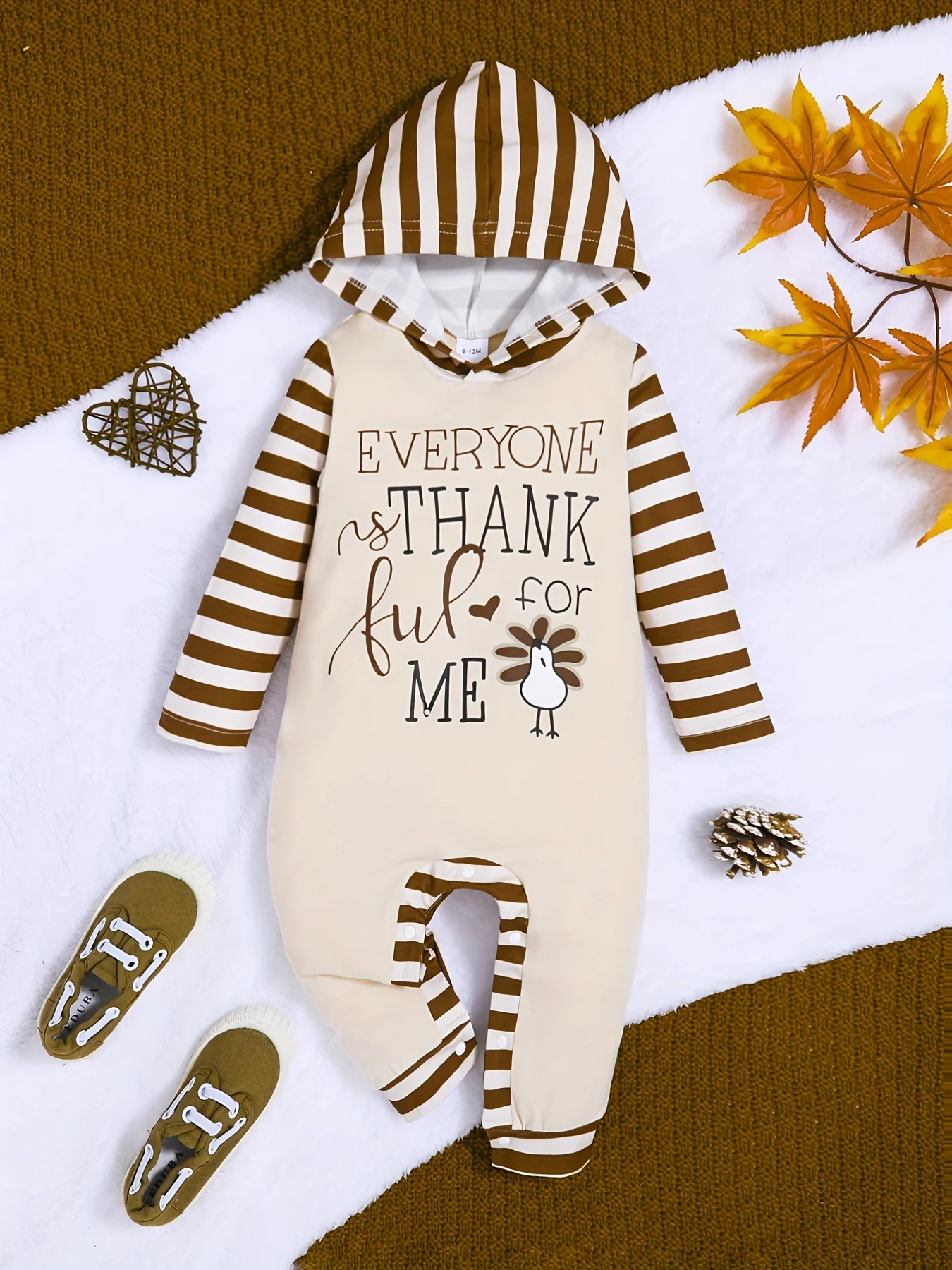 

Детский осенний комбинезон унисекс с капюшоном и буквенным принтом в полоску для мальчиков и девочек