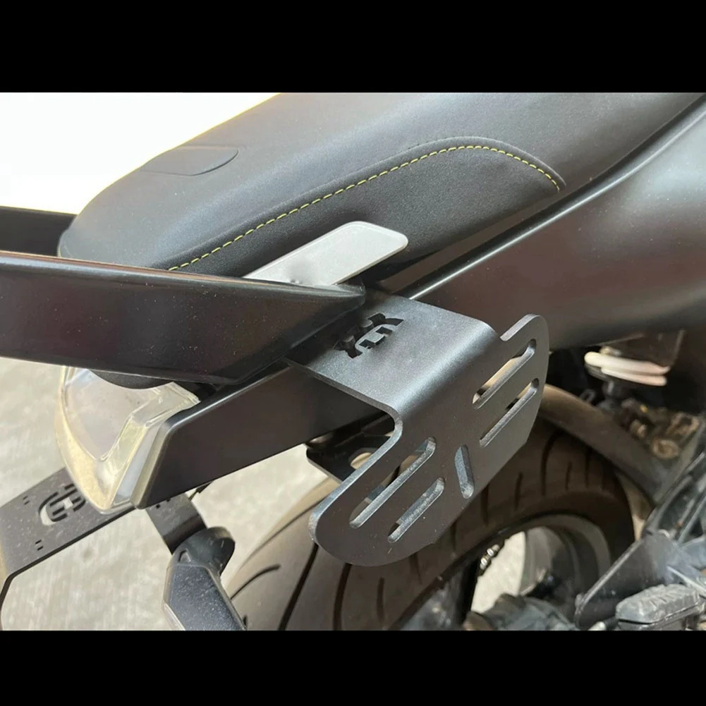 

Compact Motorcycle Accessories Saddlebag Support Bar Mount Bracket For Svartpilen 250/401 Vitpilen 250/401