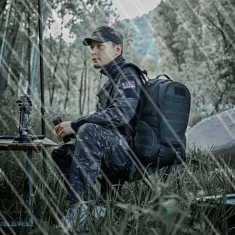 Camping Large Bag Tactical Men Camouflage Backpack Hiking Mountaineering Bag Multi-functional Sports Travel Backpack Outdoor