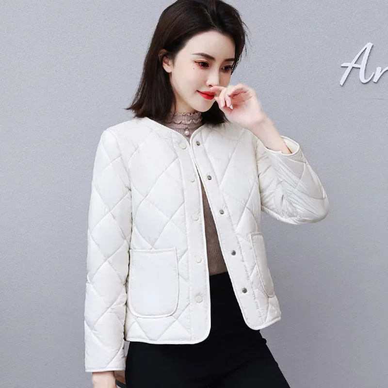 Parka Women Slim Short Coats Jackets 2023 Winter Cotton-Padded Single Breasted Splicing Frivolous Warm Skinny Small Parkas Woman