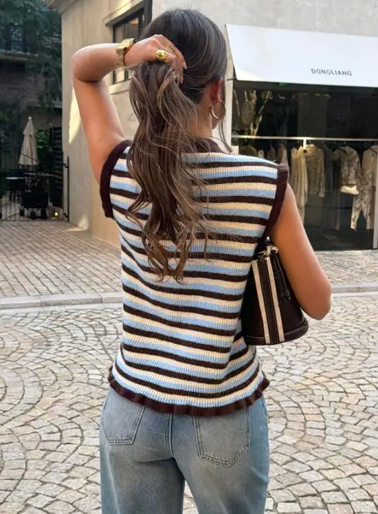 

Summer New Fashionable Classic Color Blocked Stripe Knitted Ruffle Design Button Front Versatile Sleeveless Knitted Tank Top
