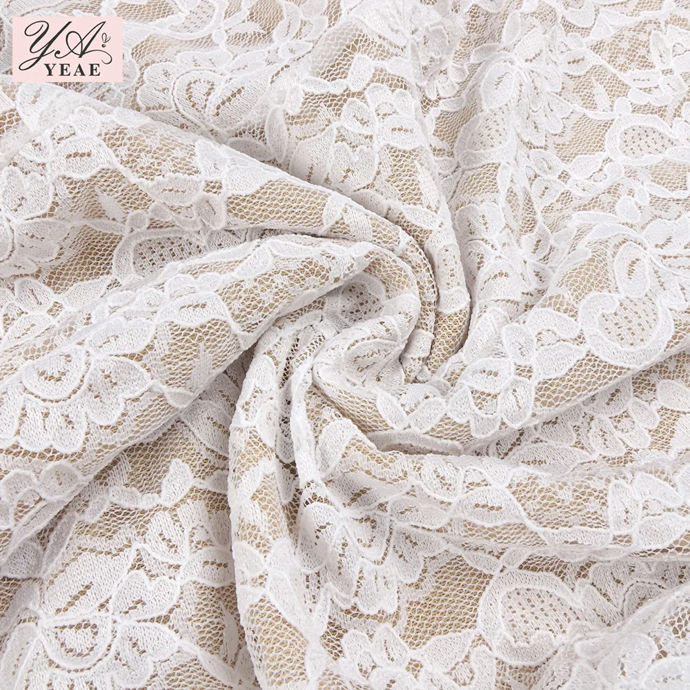 Vintage-Brautmantelkleid – Weißes, von Cheongsam inspiriertes Kleid (Elegante Hochzeits- und Abendgarderobe für Damen)