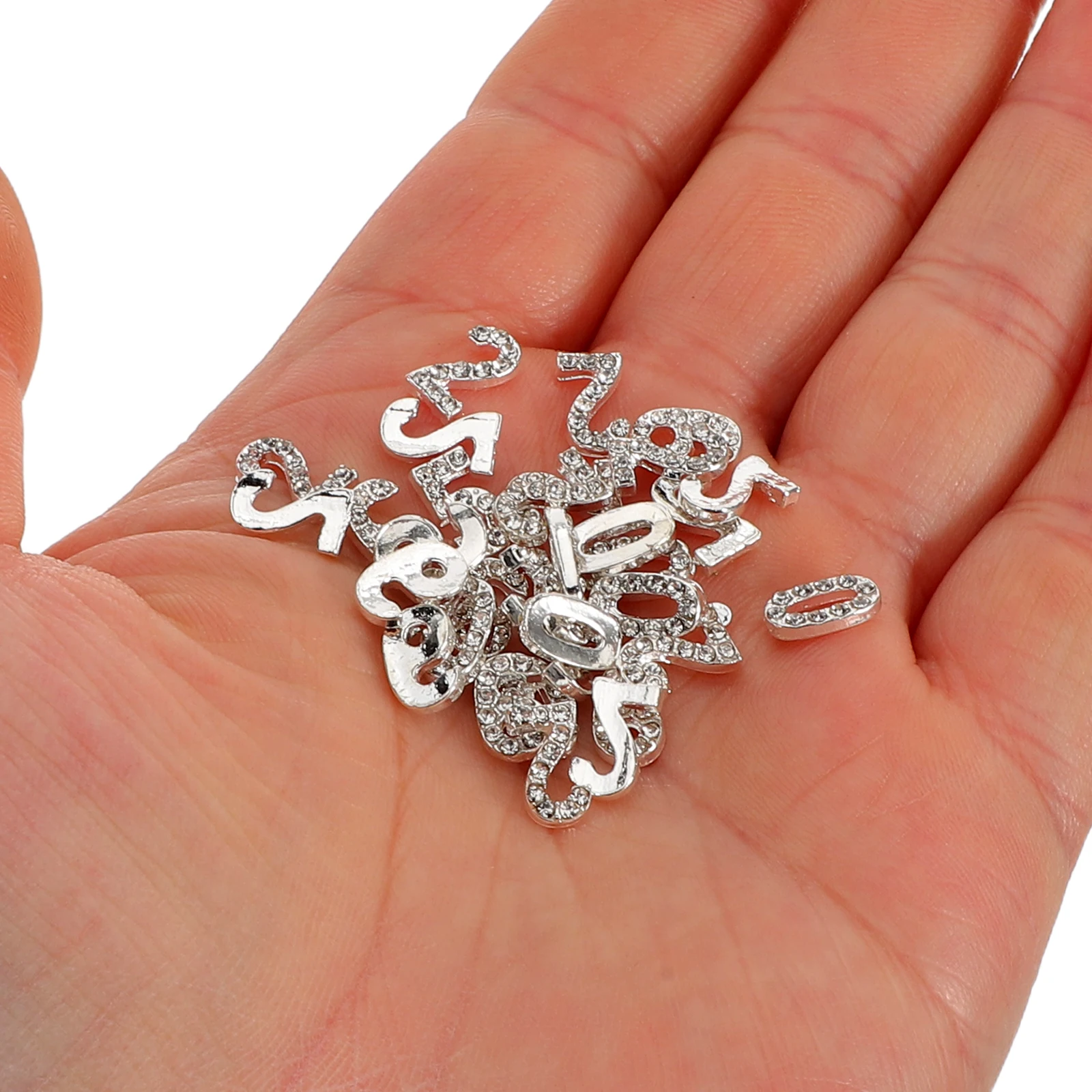 32 stuks strass bedels duurzaam zilver nummer nagel edelstenen voor nail art decoraties plaksteen metalen versieringen valentijn bruiloft