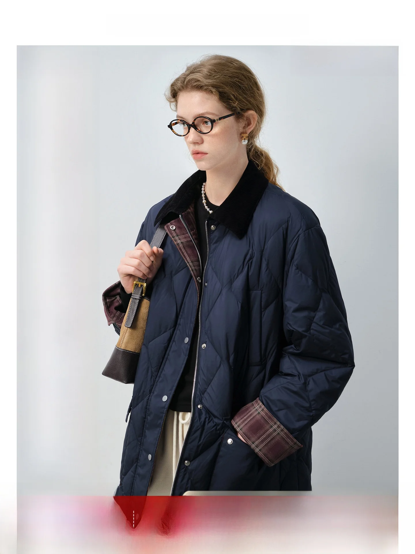 

Женский пуховик Vega Chang 2025: Новая зимняя коллекция, винтажный дизайн, пэчворк, 90% белый пух, корейский стиль, свободный крой