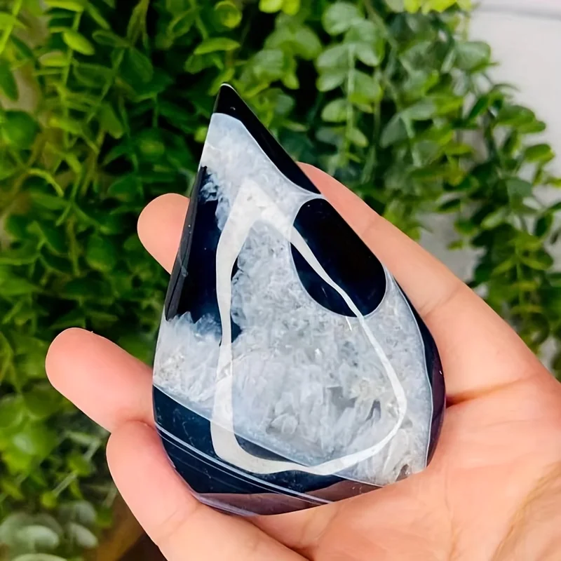 1pc  Bohemian Black Onyx Geode Agate Ornament - Natural Cone Shape Mineral Deposit, Glossy Tabletop Decor for Home