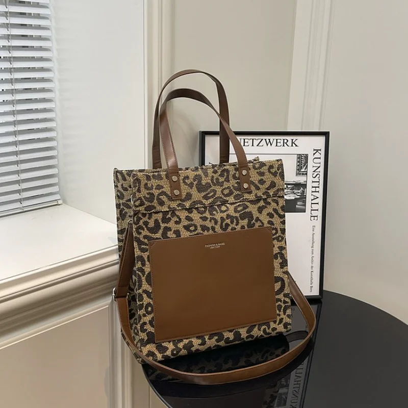 

​ Новая женская большая сумка 2025 года, большая вместительная сумка на плечо для подмышек, модная сумка через плечо в стиле бохо, винтажный шик и просторный ​