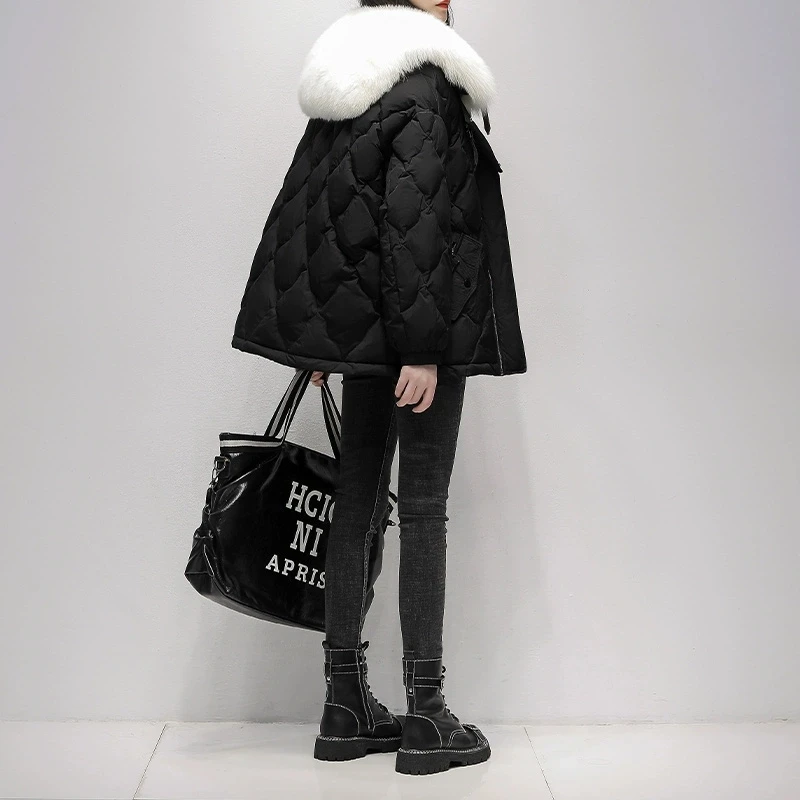 Kurze Daunenjacke aus echtem Fuchspelz mit marineblauem Hals für Damen, Winter 2025, neue koreanische Version, lockerer weißer Entendaunenmantel, weiblich, warme Oberbekleidung