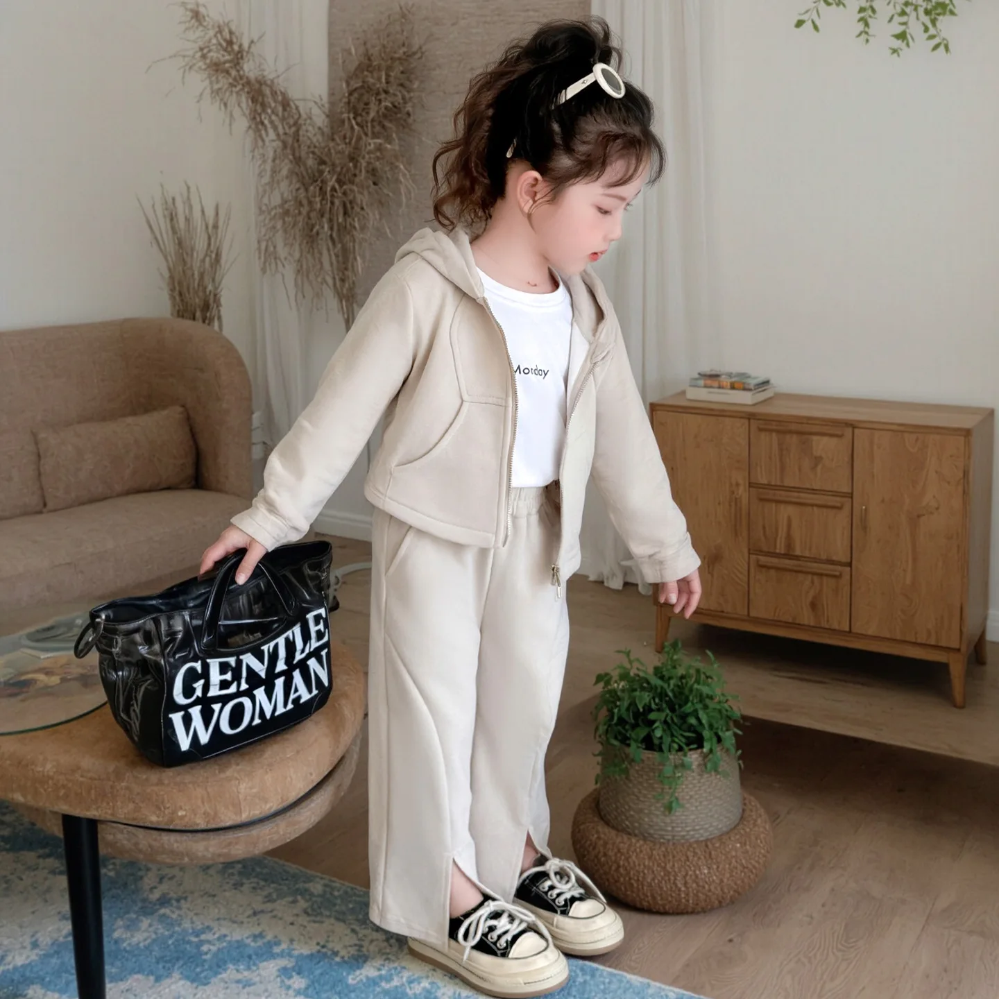 

Girls Elegant Spring Autumn Set 2025 New Girls Baby Korean Hooded Coat Children Casual Sports Two Piece Set