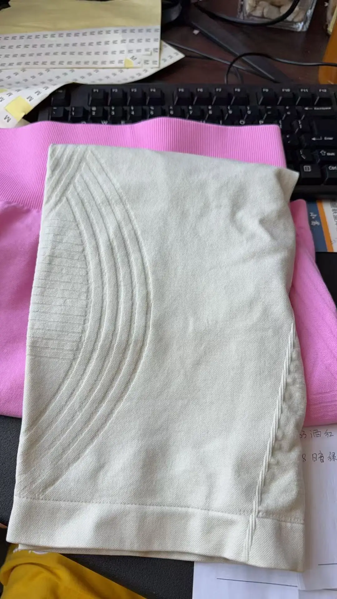 Hoch taillierte, nahtlose Yoga-Shorts für Damen, gestrickt, schmale Shorts, Workout, Laufen, lineare ästhetische Leggings, dehnbare Hip-Lift-Shorts – Detail 28