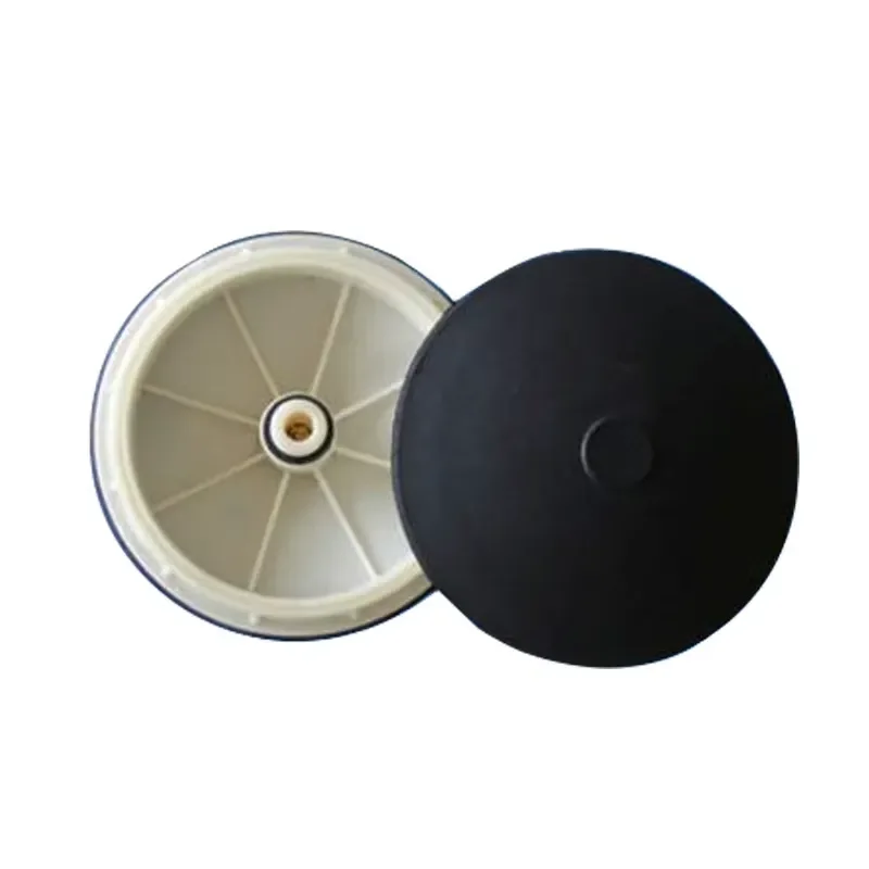 Anti-backflow microporous disc aerators for wastewater treatment plants or fish farming