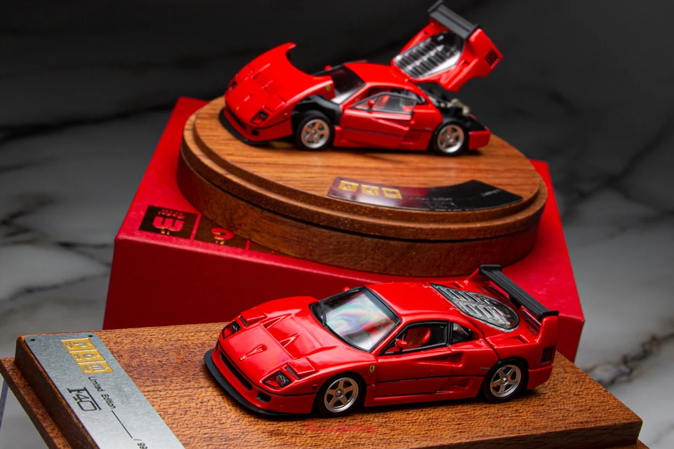 PGM 1:64 F40 LM 合金製 完全開閉式 シミュレーション限定版 合金