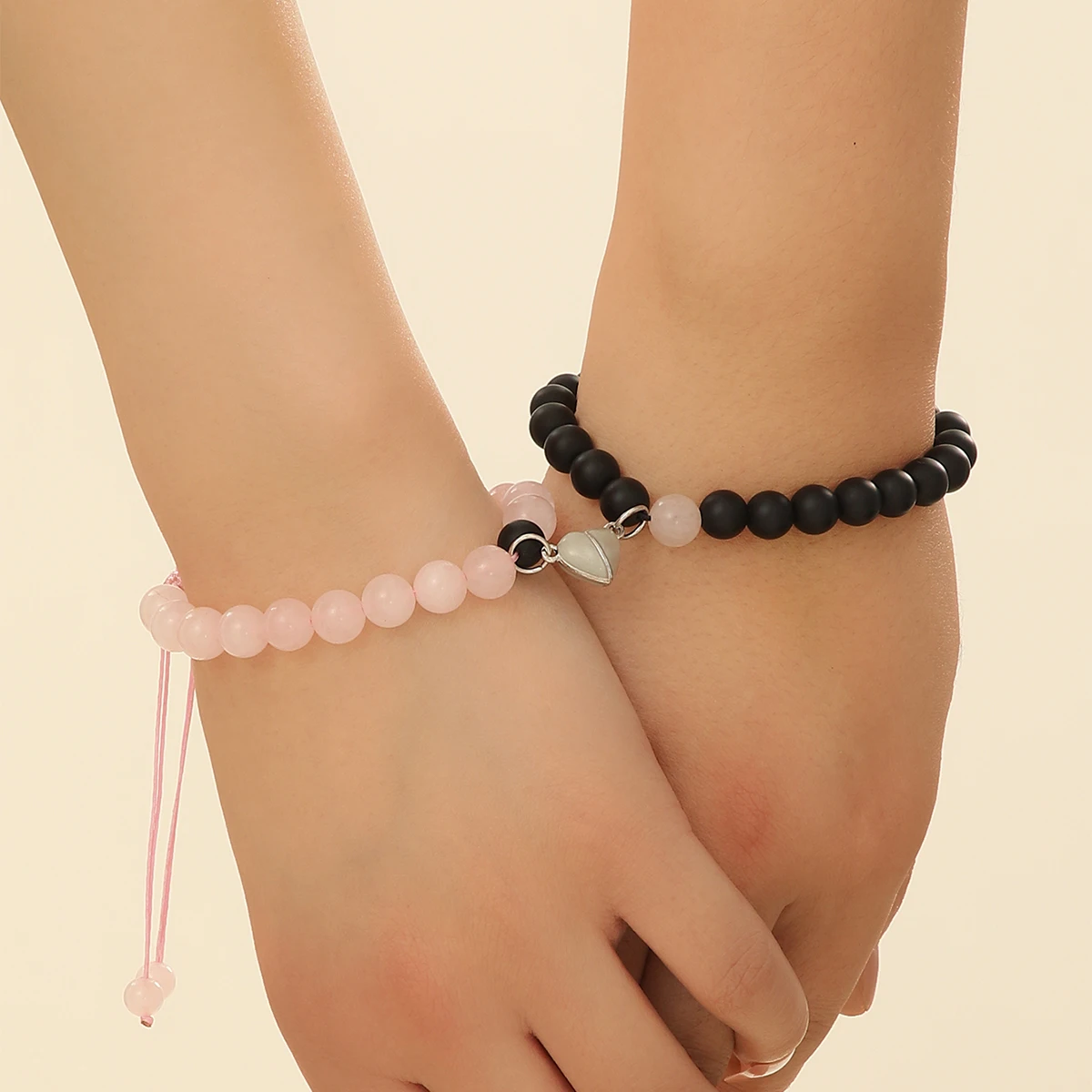 مضيئة رمادي قابلة للتبديل القلب حبة زوجين اليد حبل الأسود الوردي الخرز متوهجة أساور للشركاء