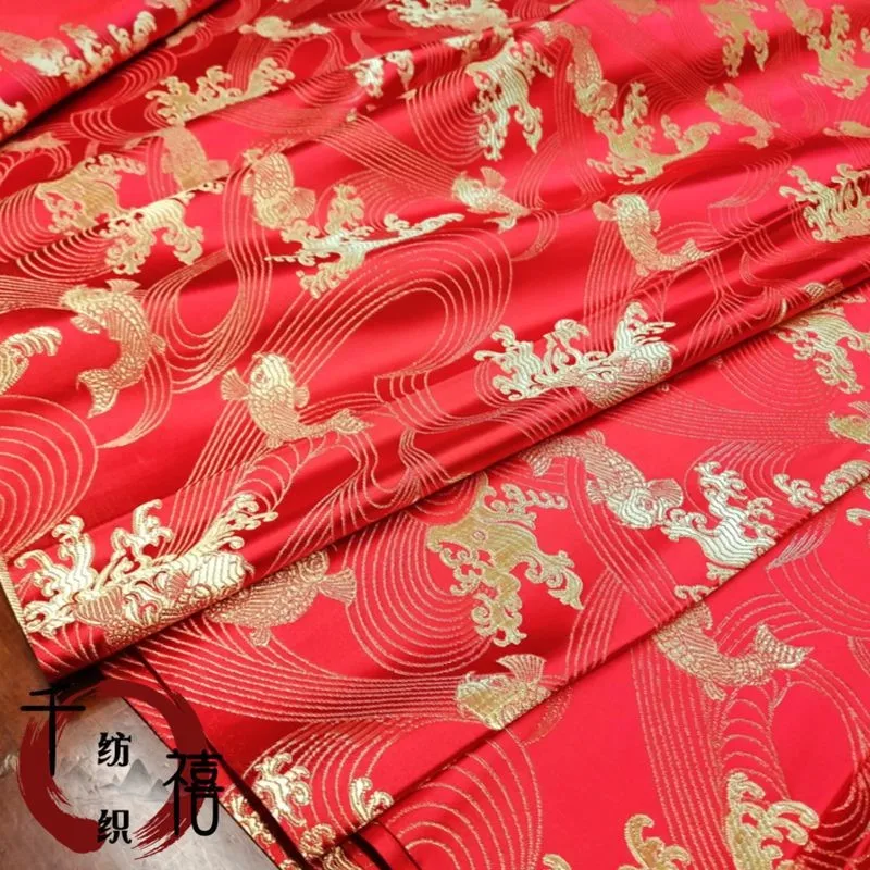 75 ซม.ความแม่นยําสูง koi jacquard เลียนแบบ Yun ผ้าผ้าบรรจุภัณฑ์เสื้อผ้า