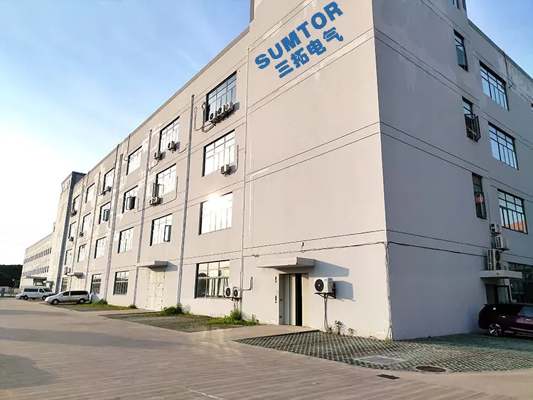 CNC 3040 Parti di macchine Mini Router Asse rotante Contropunta Mandrino a 3 griffe 4 Axi Rotari Cnc per legno/metallo